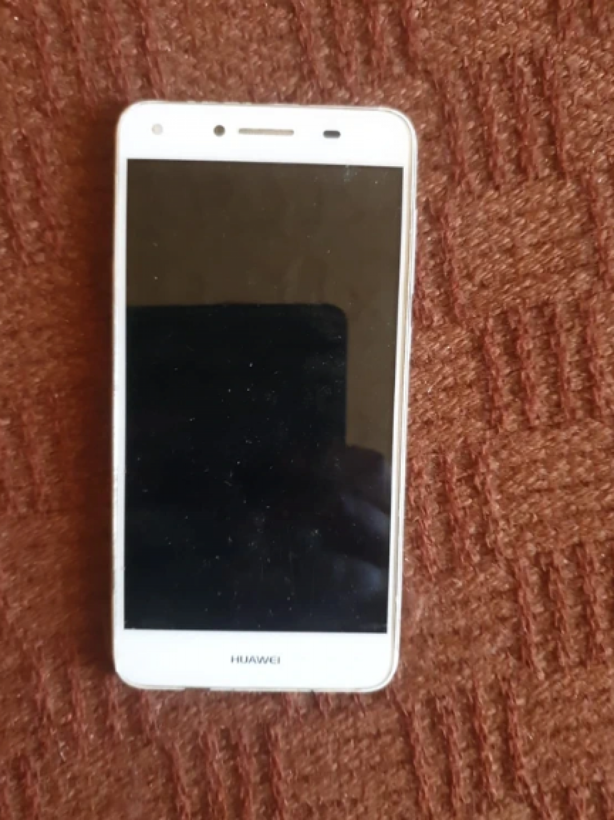 Huawei – uszkodzony, nie włącza się | Na części lub do naprawy