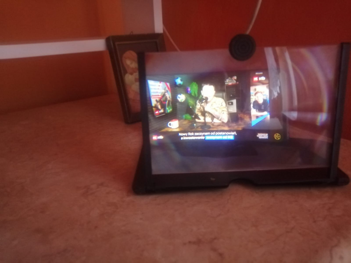 Powiększacz ekranu do telefonu 12 – HD lupa z filtrem niebieskiego światła - Uszkodzony