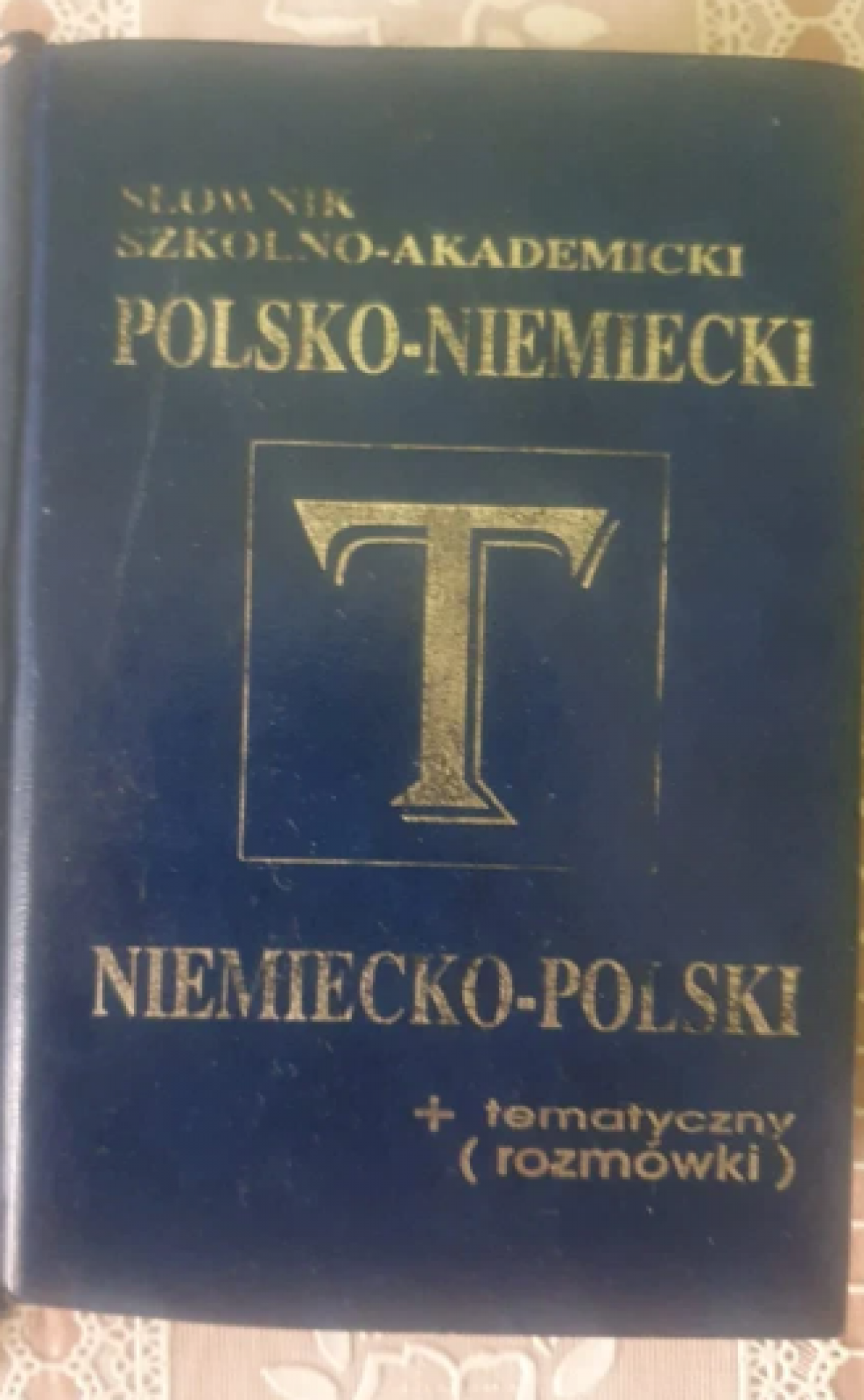 Słownik szkolno-akademicki polsko-niemiecki i niemiecko-polski